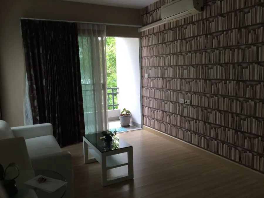 For sale: The kith condo Chaengwattana, 2nd floor, corner room, room with good wallpaper. Don't miss it, hurry to be the owner!1