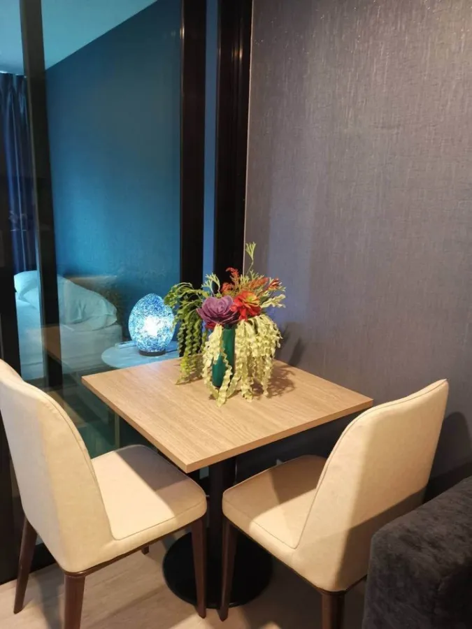 ขาย The Origin Sukhumvit 105 ชั้น 7 ห้องกั้นเป็นสัดส่วน เฟอร์นิเจอร์อย่างดี มาแต่ตัวเข้าอยู่ได้เลย