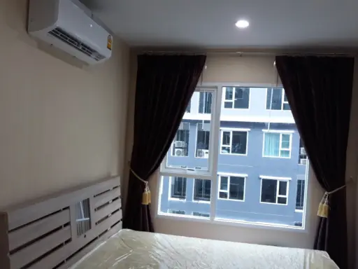 For rent urgently!! Condo Regent Home Bangson Phase 27 Pool view, good location, convenient to travel, book now!!