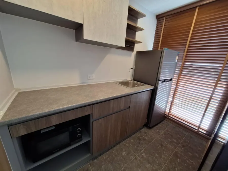 For rent The Cube Loft Srinakarin-Theparak ห้องกั้นแยกชัดเจน ราคาจับต้องได้ รีบมาจองเลย