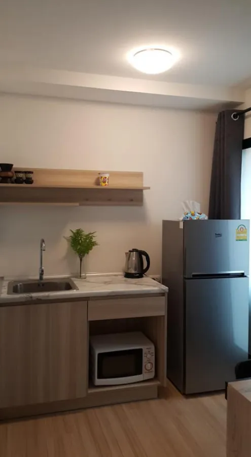 For rent urgently!! Plum Condo Chaengwattana Station, 3rd floor, Building A, beautiful room, fully furnished, ready to move in. Don't miss it!!
