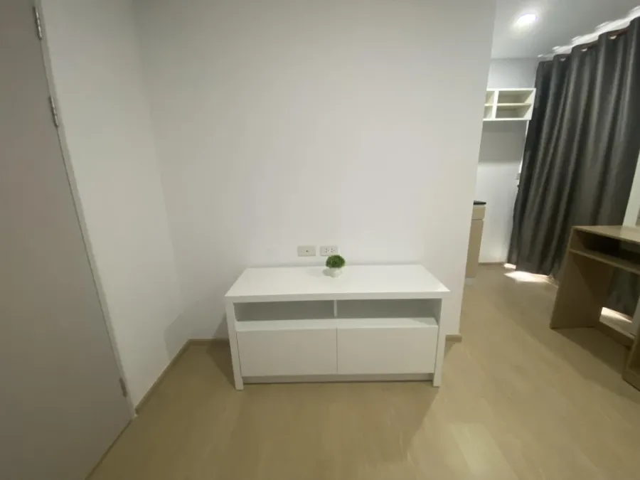 For rent: The Diamond Nawa Nakhon-Taladthai, 7th floor, fully furnished, book now.