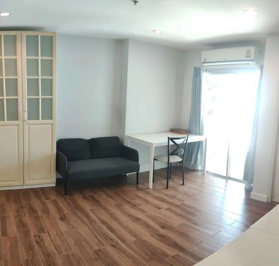 Condo for sale/rent Thana Arcadia, 1 bedroom, 1 bathroom, high view, fully furnished, book now.