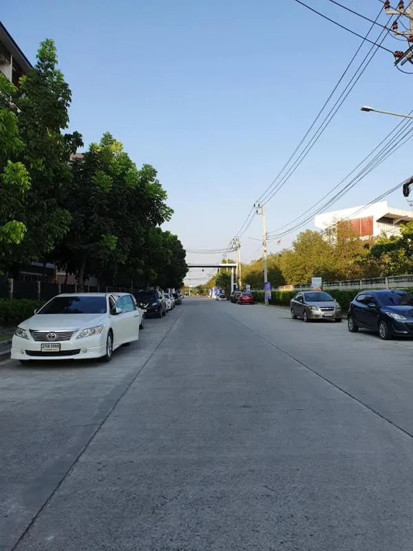 ให้เช่า คอนโด ไมอามี่ บางปู ชั้น4 สะดวกสบายใกล้ห้าง ใกล้ทะเล ย้ายเลยอย่ารีรอ