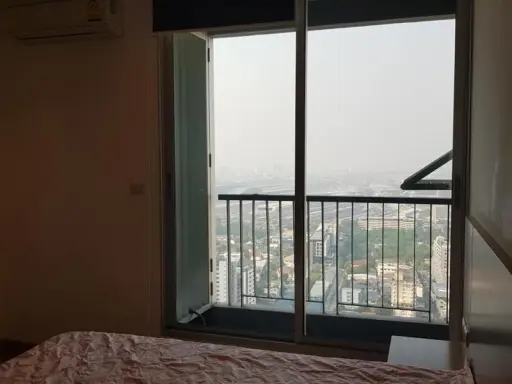 For rent Rhythm Phahon-Ari, hot condo, very good view, 1 bedroom, fully furnished, ready to move in. Book now. Hurry up.