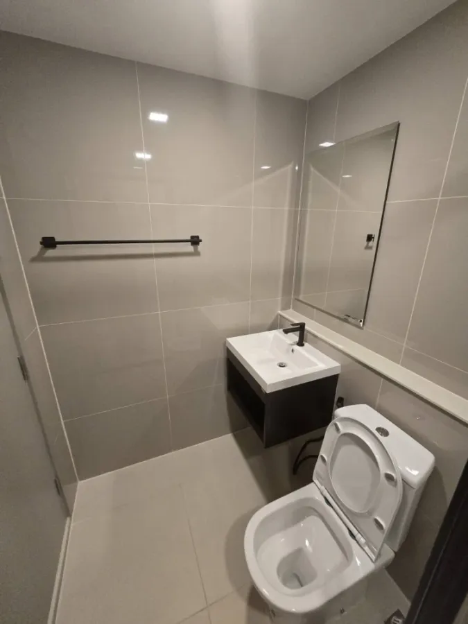 For rent: Quintara MHy'Den Pho Nimit, high floor unit, ready to move in, fully furnished. Book now!