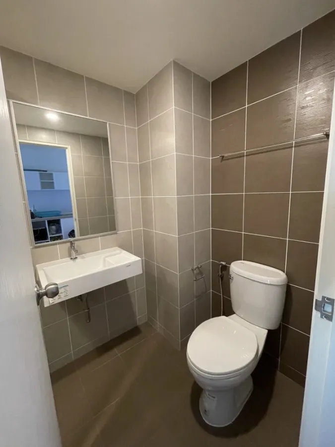 Brand New 100% Unoccupied Condo for SALE - 11th Floor (Building A), 26.62 sq.m., Featuring Fitted IKEA Wardrobe on Main Phatthanakan Road | ✨ Lumpini