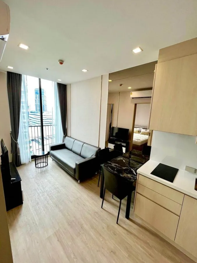 Condo for rent, Noble state 39, high floor, beautifully decorated room, well built, very elegant, don't miss it, urgent.