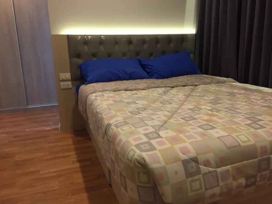 Condo for rent, Lumpini Ville Ratchaphruek-Bangwaek, 2 bedrooms, 2 bathrooms, convenient transportation, ready to move in, great price, don't miss it!