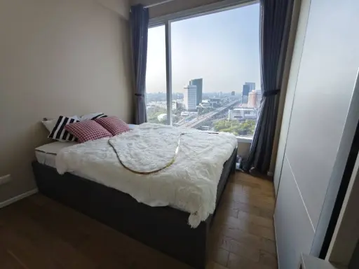 For Rent: The Saint Residence. Ready-to-move-in unit with high-quality built-in furniture. Amazing price! Don't miss out!