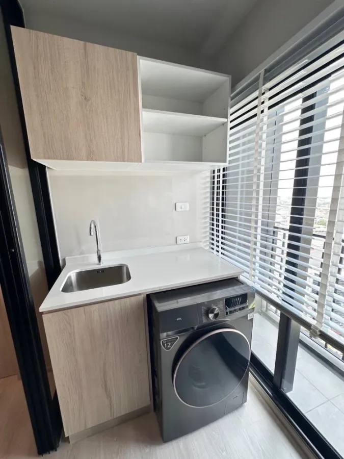 ให้เช่า Condo Nue Noble Ngamwongwan ห้องพร้อมอยู่ เฟอร์พร้อม ชั้นสูง จองเลย ห้ามพลาด