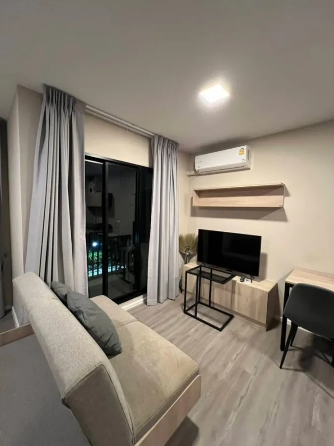 For rent: dcondo Hideaway Rangsit, 3rd floor, fully furnished, very livable. Book now if interested!
