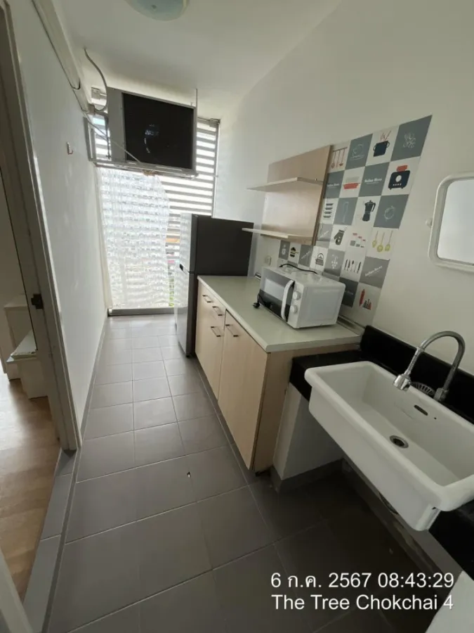 For rent: The Tree Lat Phrao-Wang Hin, studio room, 8th floor, comes with furniture and electrical appliances. Reserve now, don't delay.