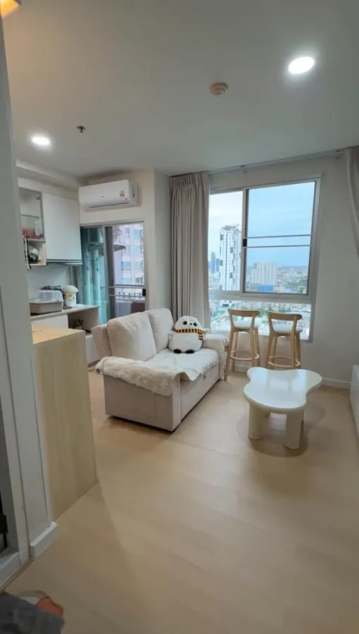 For rent: The Parkland Ratchada – Thapra, 21st floor, fully furnished, very livable. Book now!