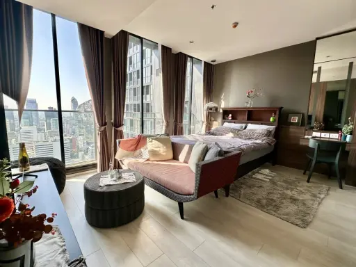 Condo for rent, Noble Ploenchit, high view, unblocked, with Private Lift, don't miss it.