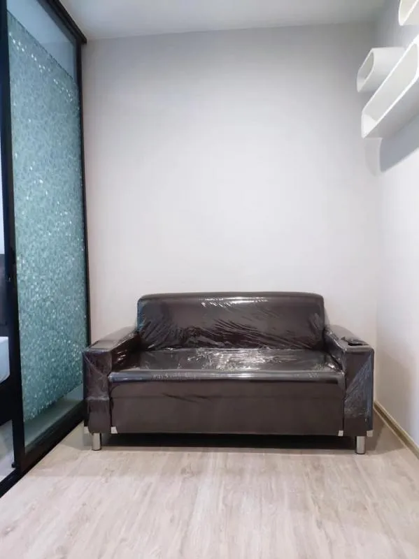 The decorated room is very beautiful!! For rent, Fuse Miti Ratchada-Sutthisan, north, not hot, beautiful view, few good things, book now.