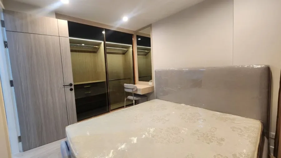 Zelle Plus Sathorn-Ratchaphruek condo for rent, fully furnished. Book now!