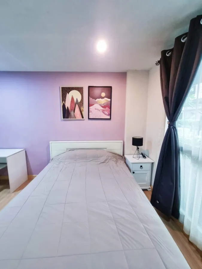 ให้เช่า เดอะ นิช ไอดี ลาดพร้าว 130 ตกแต่งสีสันสดใส ติดสระว่ายน้ำ สิ่งอำนวยความสะดวกครบ รีบจองเลยจ้า