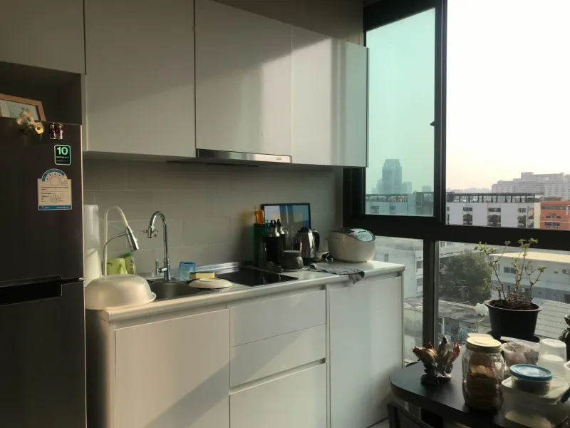 For sale, for rent!! Condo Sense Phaholyothin, 10th floor, 180-degree view, excellent common area, good price, don't miss it if you're interested!!