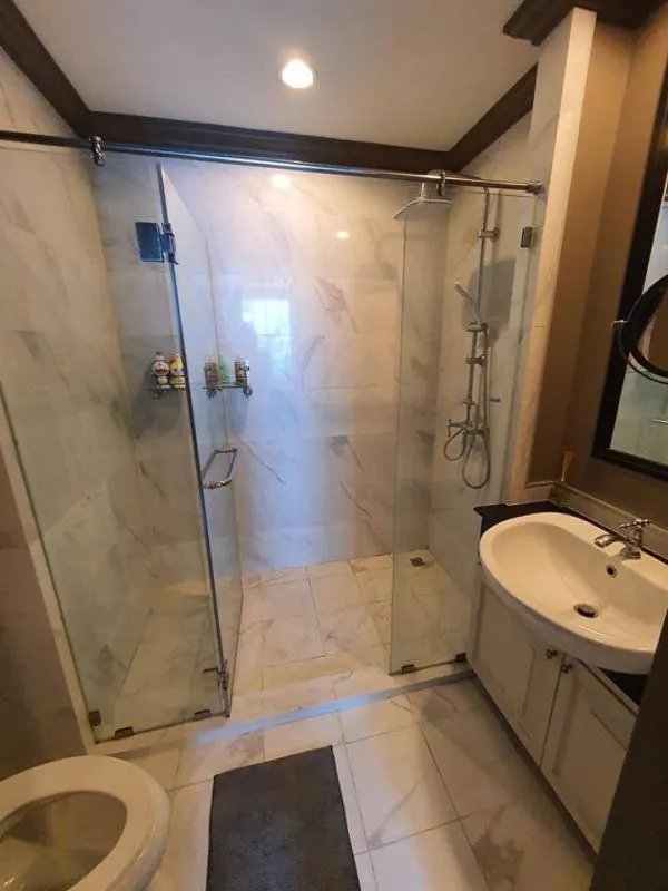 Quick rent!!! the Reserve Kasemsan 3 1 bedroom 39.33 sq.m., fully furnished, beautiful room, pool view, don't be slow!!