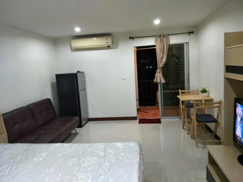 ให้เช่า คอนโด รีเจ้นท์โฮม 4 สุขุมวิท 85 ชั้น 7 ห้องสตูดิโอ พร้อมอยู่ ราคากันเอง ห้ามพลาด!!