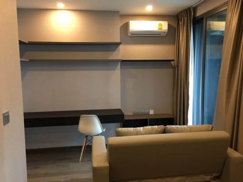 IDEO Q SIAM RATCHATHEWI *** ชั้น 12 ห้องดีมาก studio ขนาด29.5 ตร.ม. แบบนี้ต้องจอง!!!