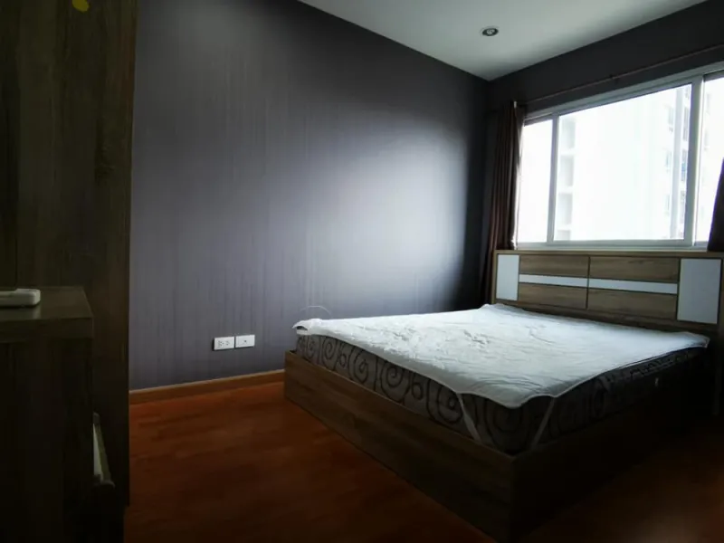 ให้เช่า ห้องขนาดใหญ่ที่ The President Sathorn-Ratchapruek phase2 พร้อมเฟอร์และเครื่องใช้ไฟฟ้า จองเลย
