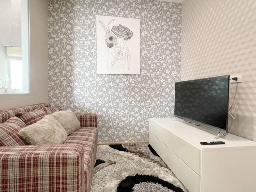 Condo for rent, Rich Park @ Chao Phraya, nice room, spacious size, fully furnished, good price, drag your luggage in.