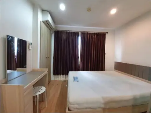 Condo for rent, Lumpini Ville On Nut 46, corner room, good price, private, just bring your bag, don't wait!!