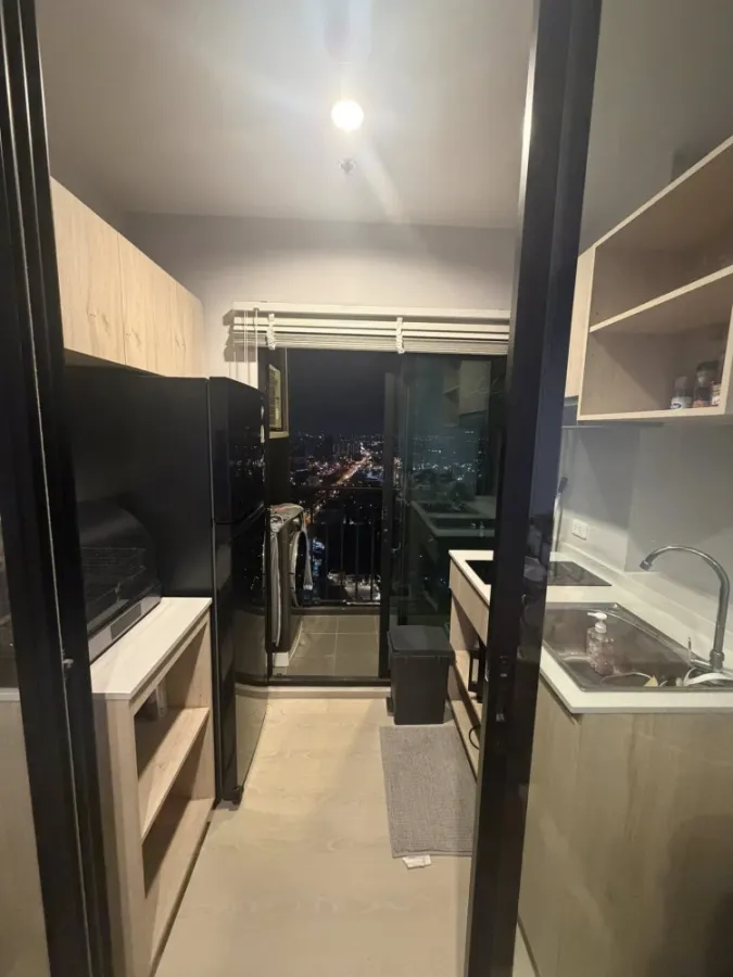 For rent: NUE Noble Srinakarin-Lasalle – next to the BTS Skytrain! Top floor unit with stunning city views. Book now to secure your unit!