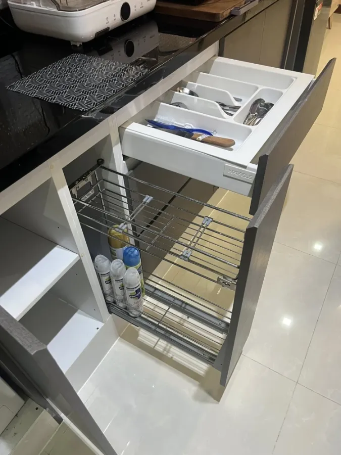 For rent or sale: Grand Park View Asoke, spacious room, fully furnished, nice to live in. If interested, hurry and reserve now. Don't miss out.