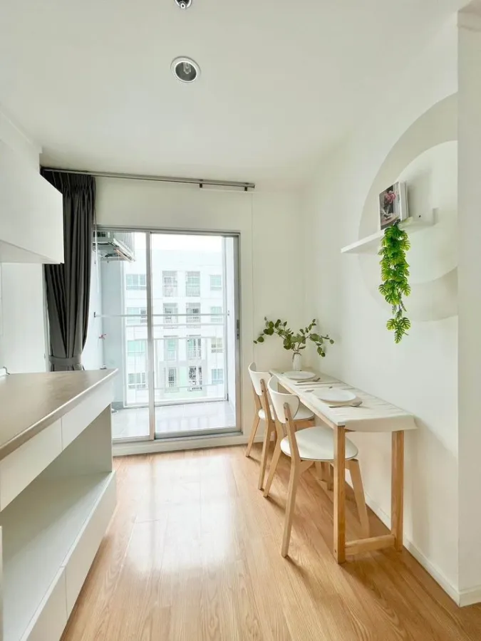 Condo for sale, Lumpini Mega City Bangna, decorated in white tones, minimalist style, very good price, hurry and own it now.