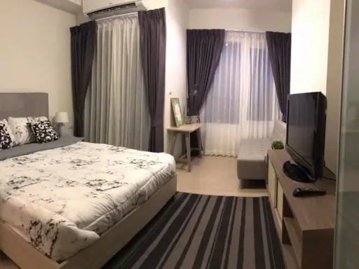 Chapter One Eco Ratchada-Huai Khwang for rent, beautiful room decoration, very overpriced, full electrical appliances, urgently