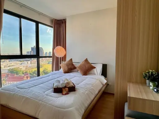 Condo for rent Ideo O2, spacious room Decorated in tones that are pleasing to the eye, very livable. Don't miss out on booking.