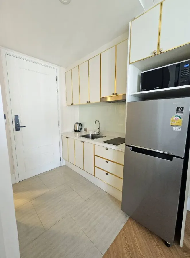 ให้เช่า Grand Florida Beachfront Condo Resort Pattaya ชั้น 6 วิวเมือง แต่งครบ จองเลย