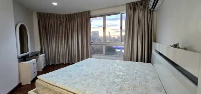 ขาย ให้เช่า River Heaven ห้องกว้างพื้นที่ใช้สอยเยอะ มาพร้อมสิ่งอำนวยความสะดวกครบครัน มองเห็นวิวสวย จองเลย images