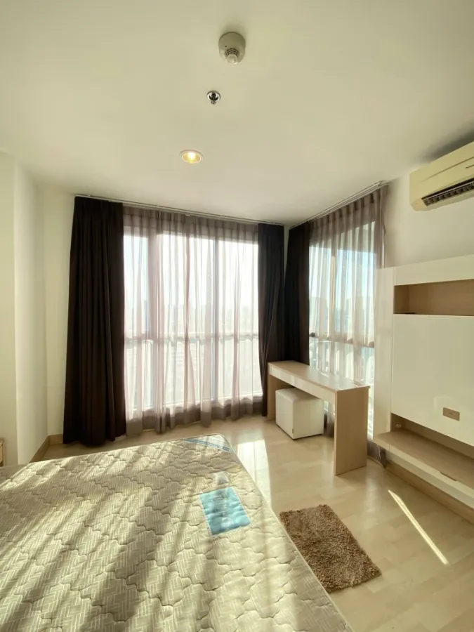 For rent: Rhythm Ratchada, 16th floor, great view facing the front of the condo, fully furnished, ready to move in.