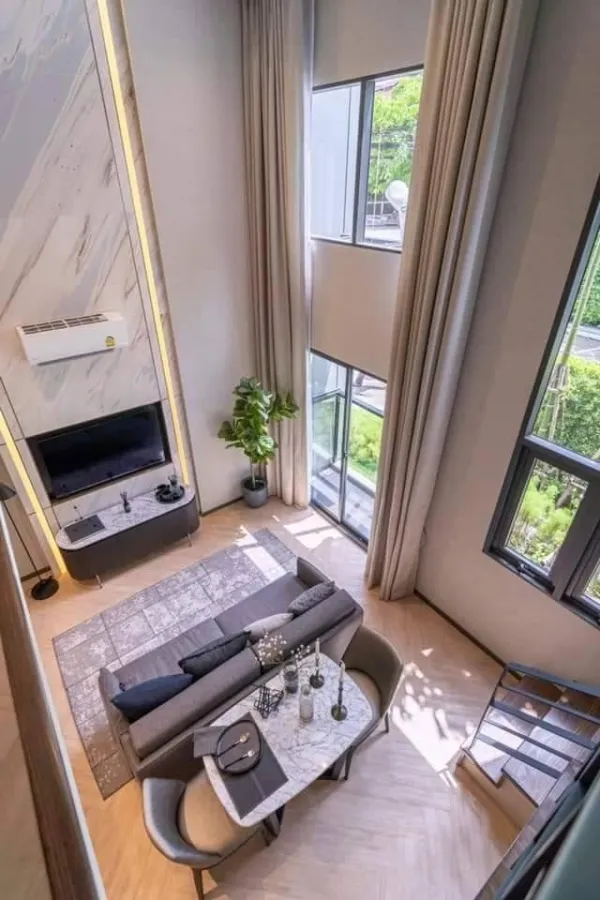 For sale NA REVA Charoen Nakhon, spacious area, Type DUPLEX, luxury condo in the heart of the city, hurry and reserve now.