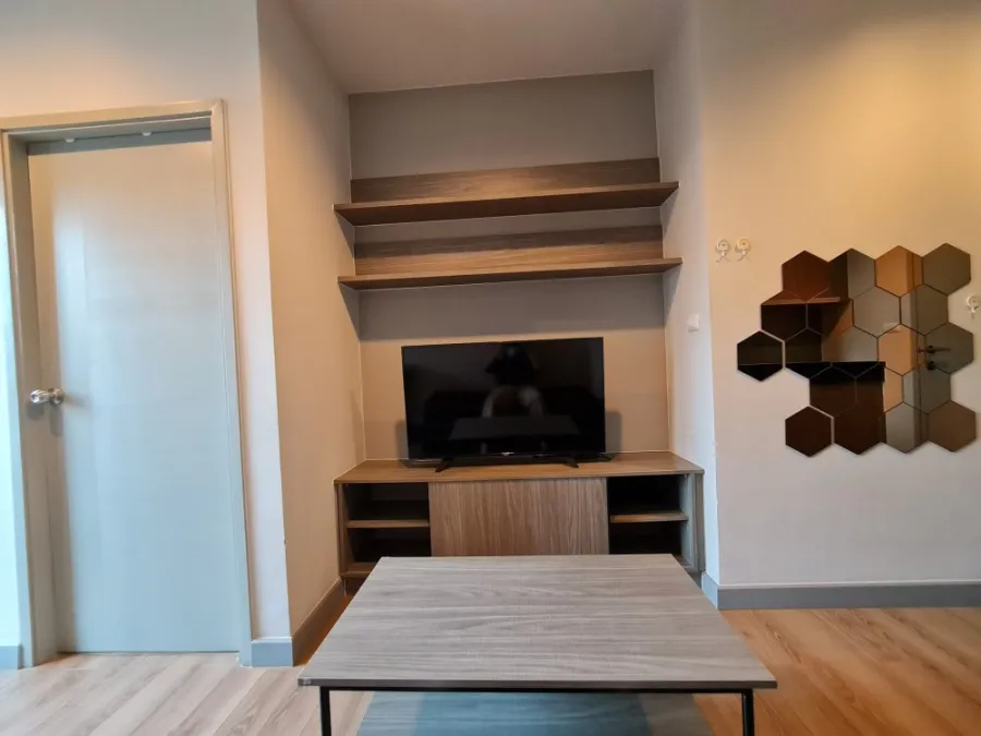Condo for rent: Chapter one midtown Lat Phrao 24, nice room, fully furnished, electrical appliances, good price, hurry and reserve now.