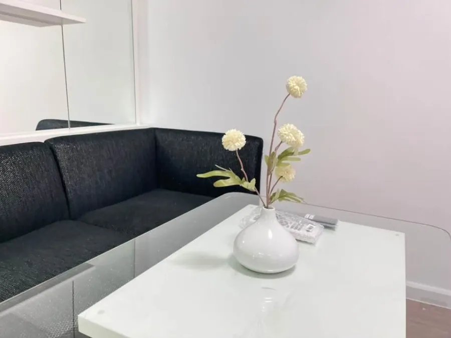 For rent: I Condo Salaya, partitioned room, affordable price. Decorated in a minimalist style. If you don't reserve, you'll miss out.