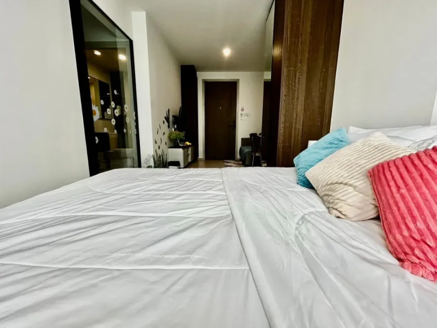 For sale: Nue Cross Khu Khot Station, fully furnished, nice place to live, reserve now, don't miss out!