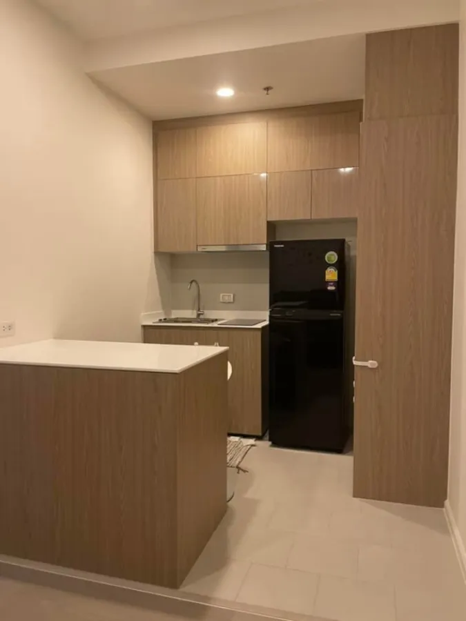 Condo for sale, De Lapis Charan 81, next to BTS, ready to move in, good location, new room, hurry to reserve before it's gone!