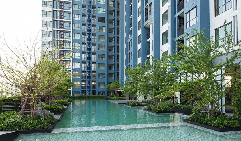 For sale the base rama 9 - ramkhamhaeng. Simple tone color room, beautifully decorated, fully furnished, the price is striking, so hurry can't miss it.