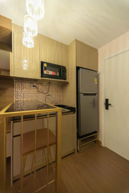 ให้เช่าห้องหรูสไตล์ Modern Luxury พร้อมเฟอร์บิ้วท์อินอย่างดี จองเลยที่ plum condo paholyothin 89