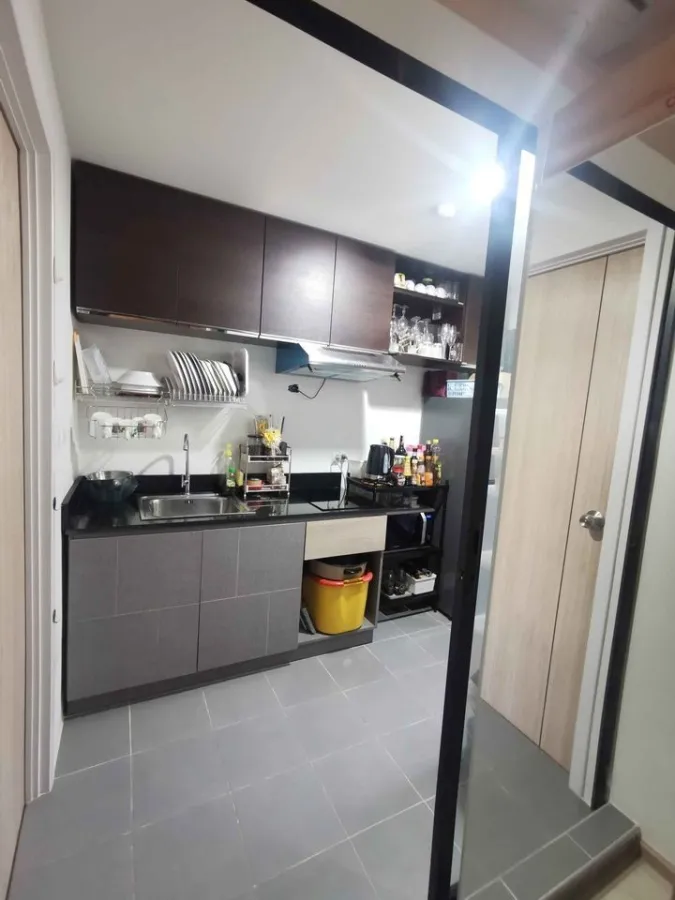 Sell The Excel Udomsuk, corner room with high privacy Full facilities. If interested, reserve now.