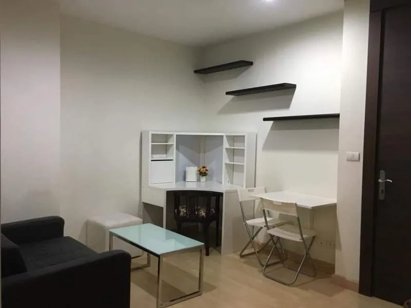 For rent Rhythm Ratchada, beautiful room great atmosphere The most spacious room, 1 bedroom, fully furnished, finish here.