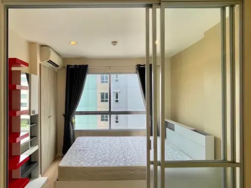 Condo for sale, Lumpini Ville On Nut–Phatthanakan, ready to move in, good location, friendly price, hurry to reserve before it's gone!
