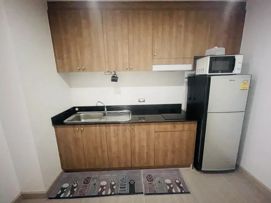 For rent: Tree Condo Sukhumvit 52, very large, separated into sections, fully furnished, don't wait, hurry and book now.