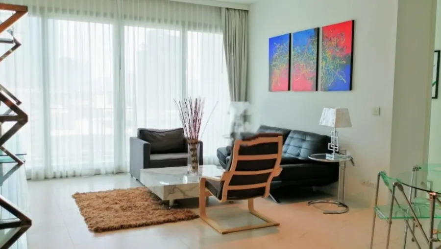 Sell/rent 185 Ratchadamri, good location, Langsuan view, can't miss it.