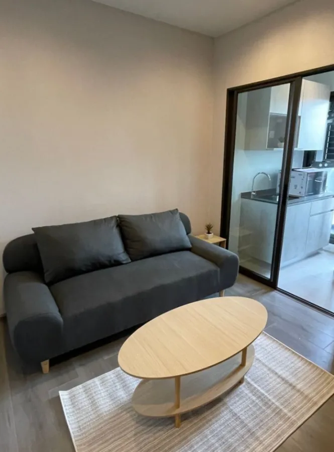 Condo for rent, The Politan Aqua, on the Chao Phraya River. Tight built-in furniture Book it and you won't regret it.